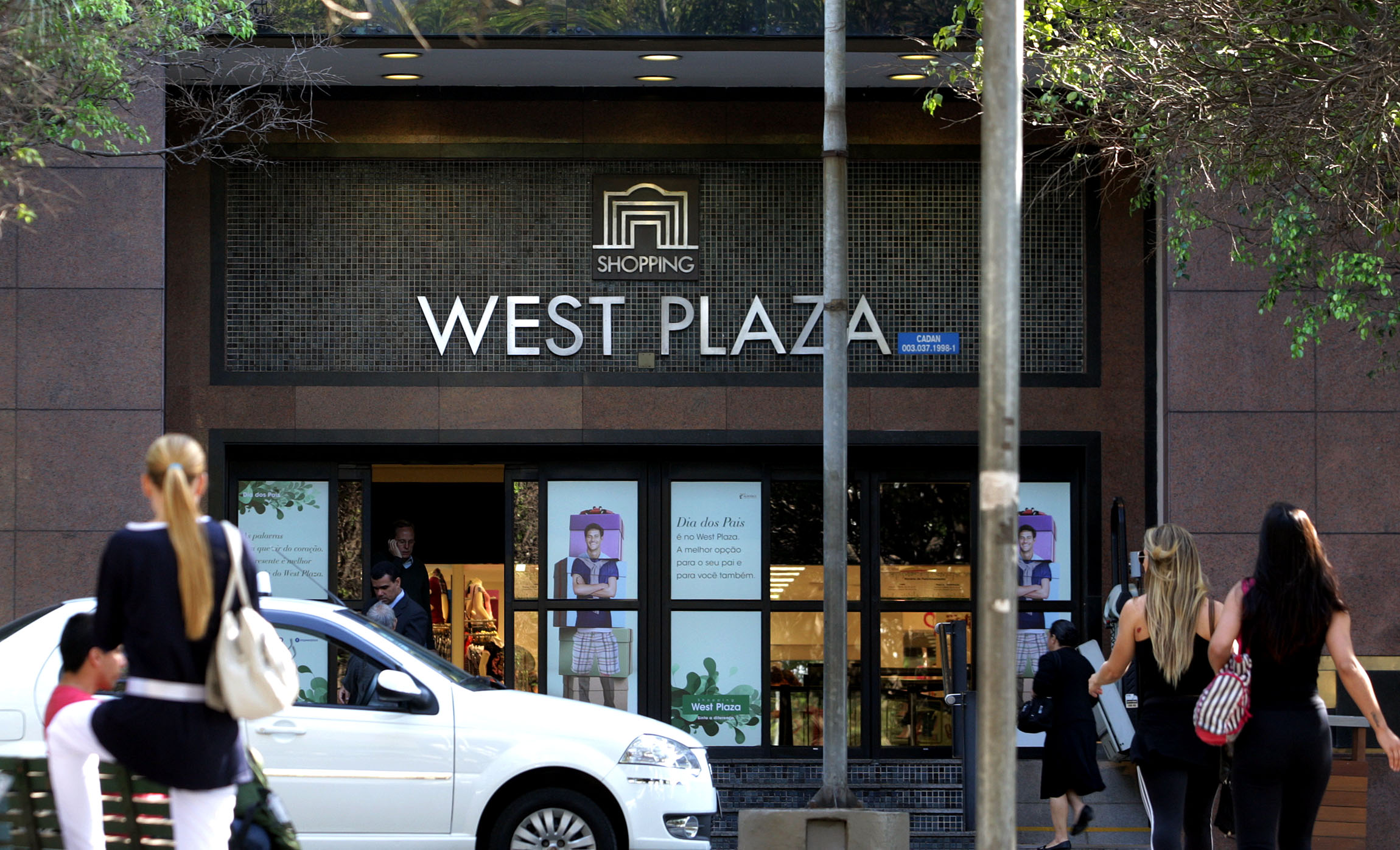 Shopping West Plaza