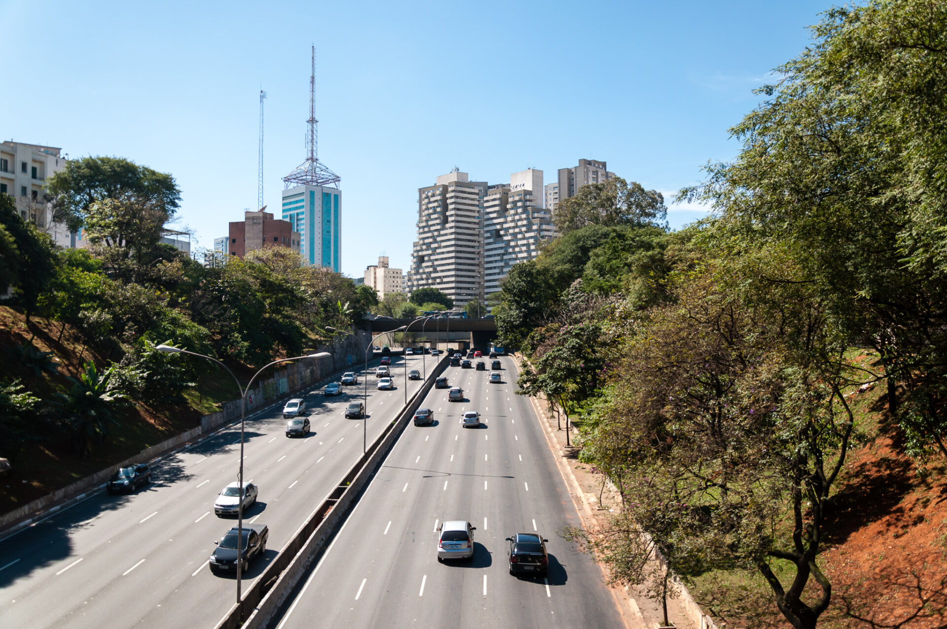 Avenida 23 de Maio
